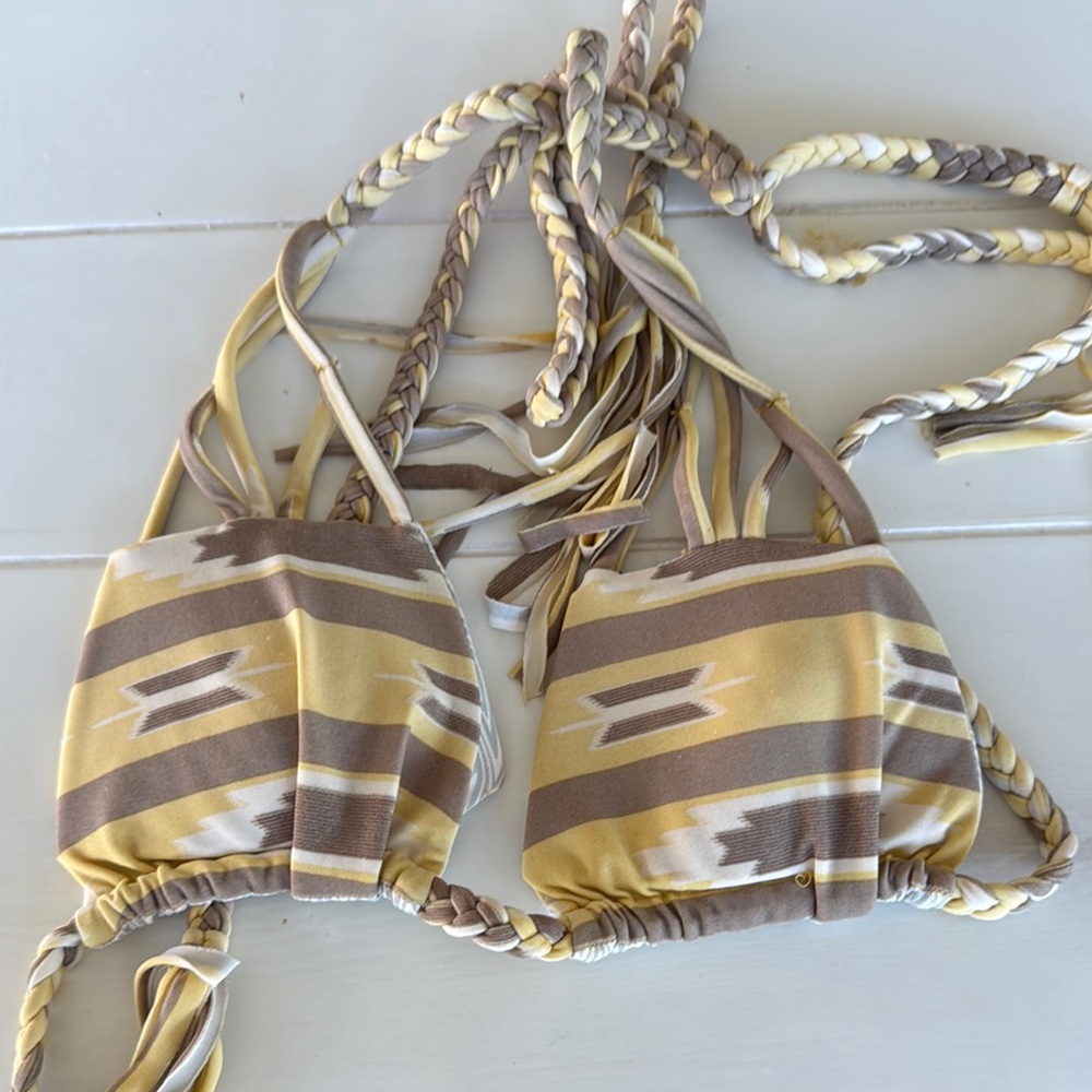 Original Acacia bikini top